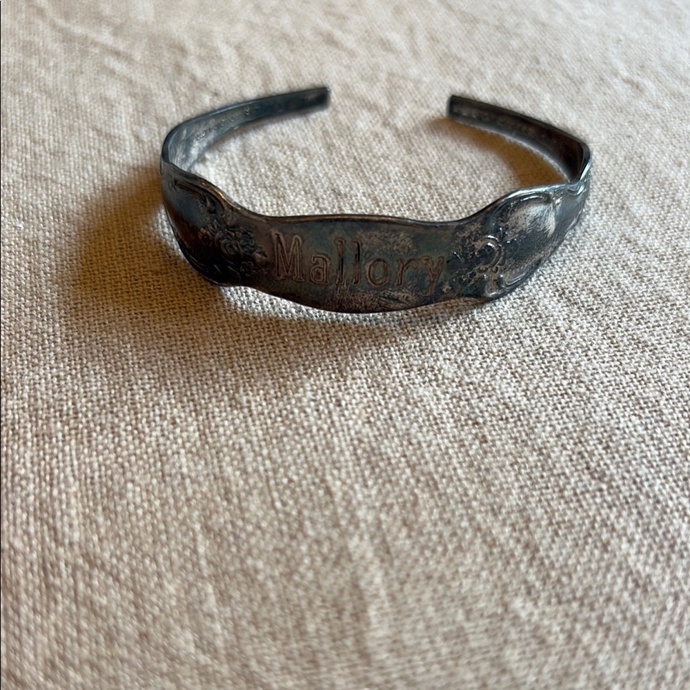 WM. A Rogers Oneida Ltd silver monogram bracelet